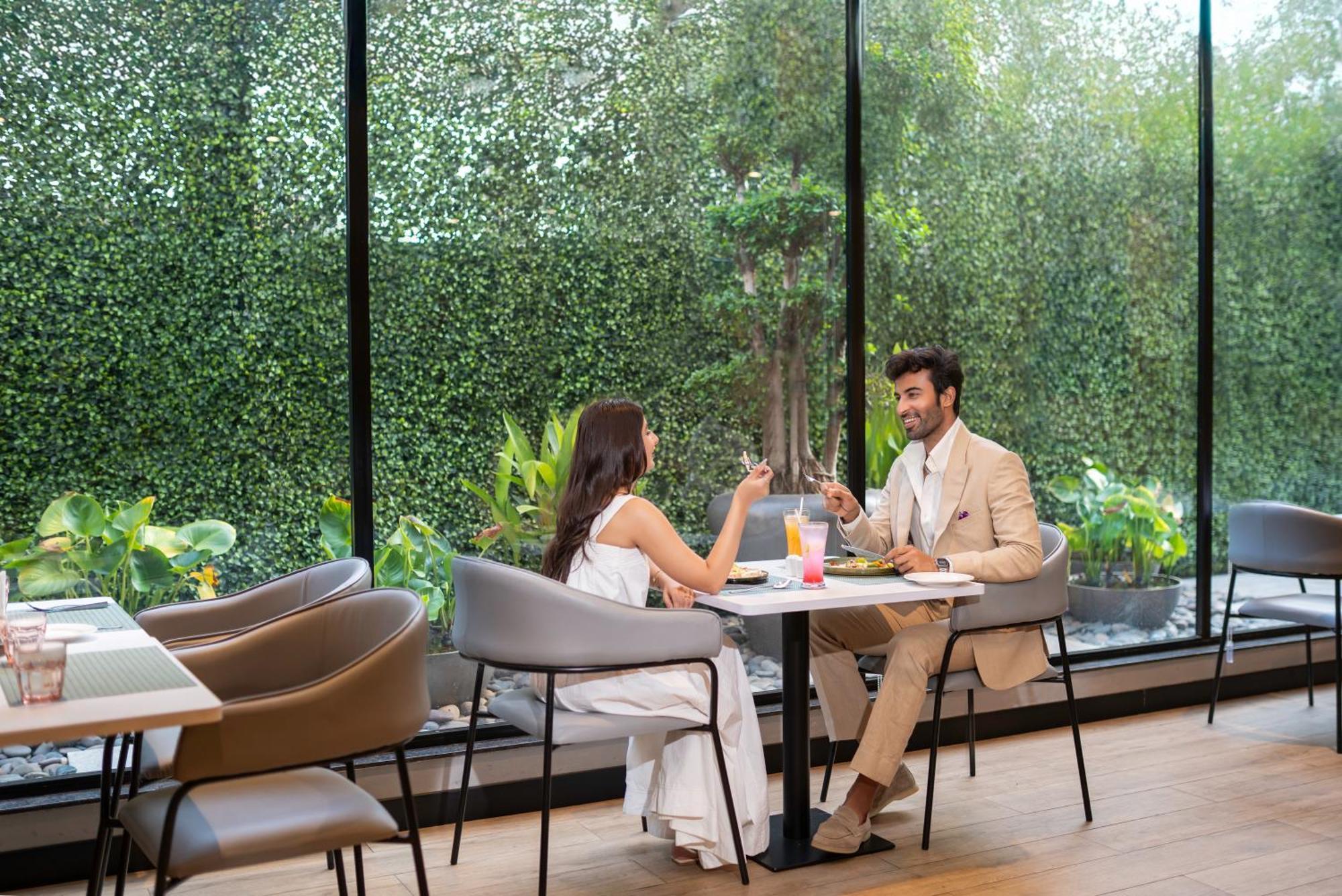 Park Inn & Suites By Radisson Thrissur East Fort Eksteriør bilde